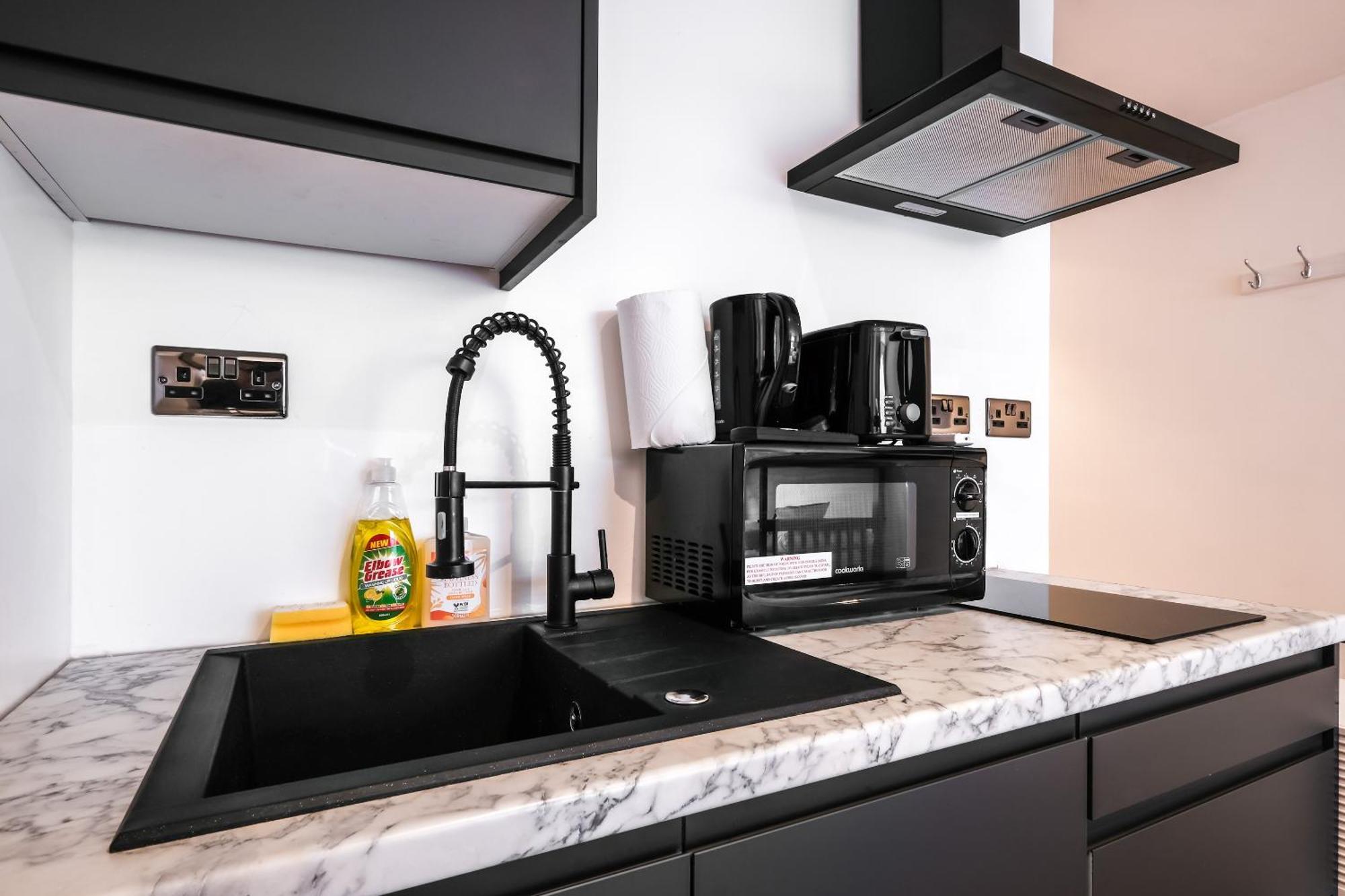 Spacious Apartment In Piccadilly Sleep 6 Vrb 伦敦 外观 照片